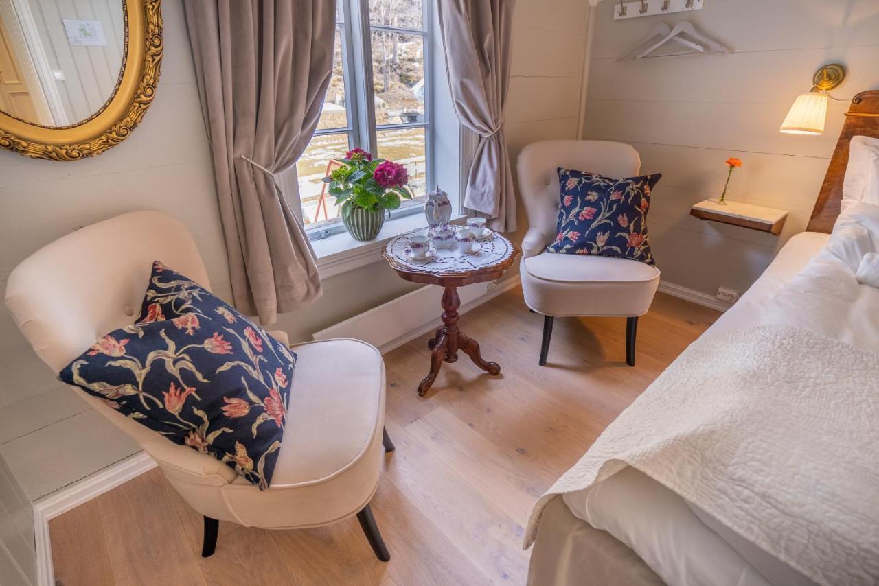 Husum Hotel Borgund Ngoại thất bức ảnh